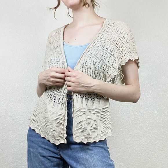 Vintage y2k Xhilaration Beige Crochet Knit Short Sleeve Cardigan Shrug - Picture 1 of 8